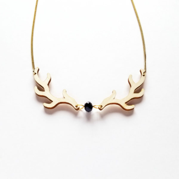 Collier bois de cerf