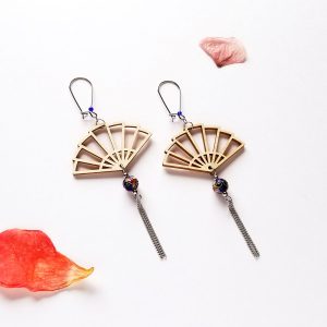 Boucles d'oreilles longues éventail en bois