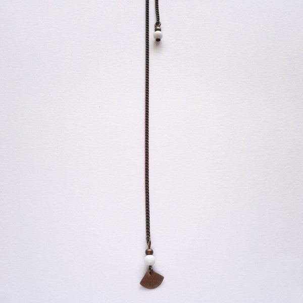 Sensu 扇子 – Collier de dos mini éventail - 3 couleurs disponibles – Image 7