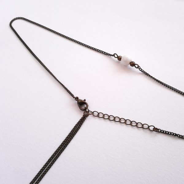 Sensu 扇子 – Collier de dos mini éventail - 3 couleurs disponibles – Image 4