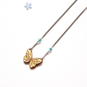 Collier papillon